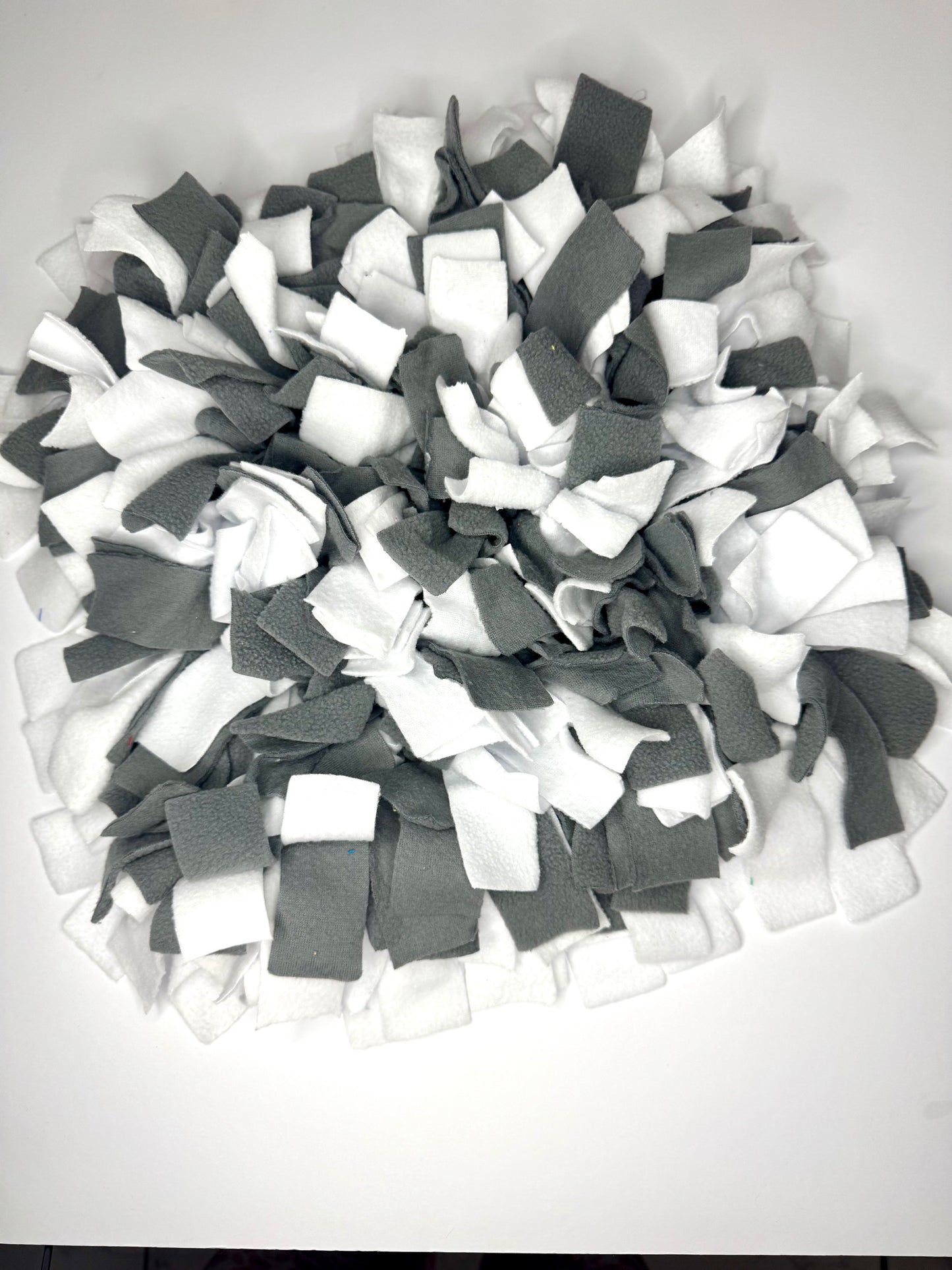 Grey & White Snuffle Mat